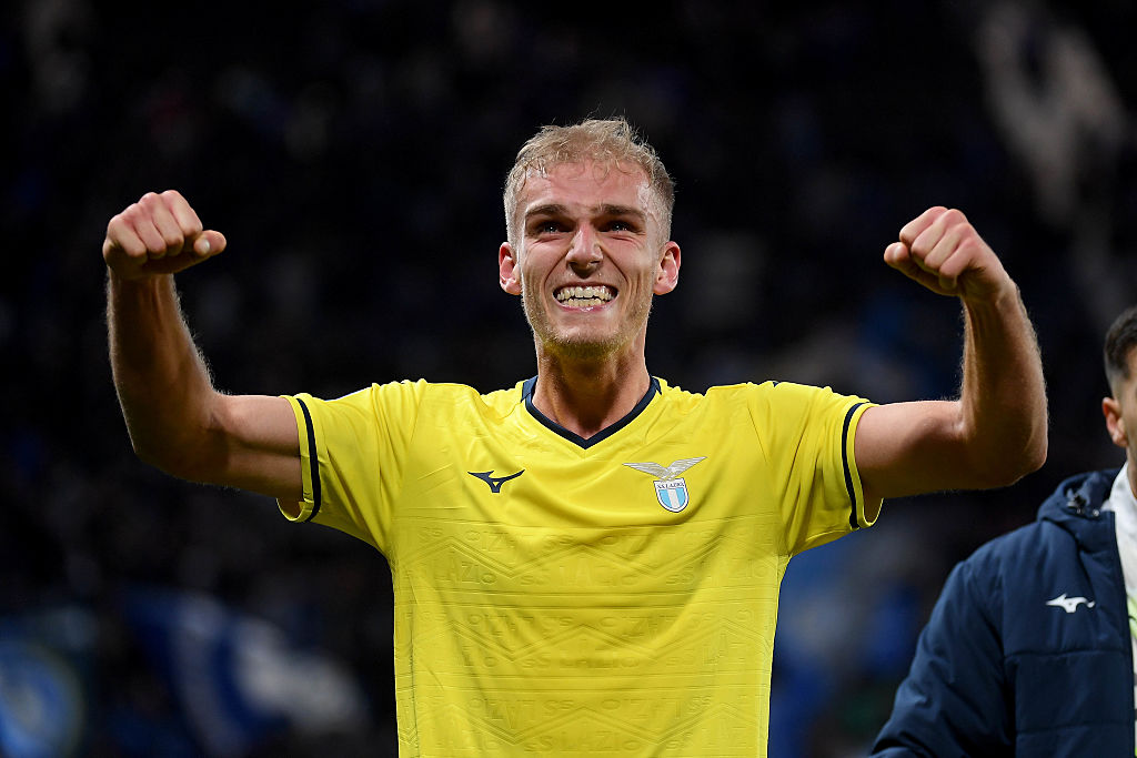 Lazio trionfa sull'Atalanta: Baroni elogia la squadra