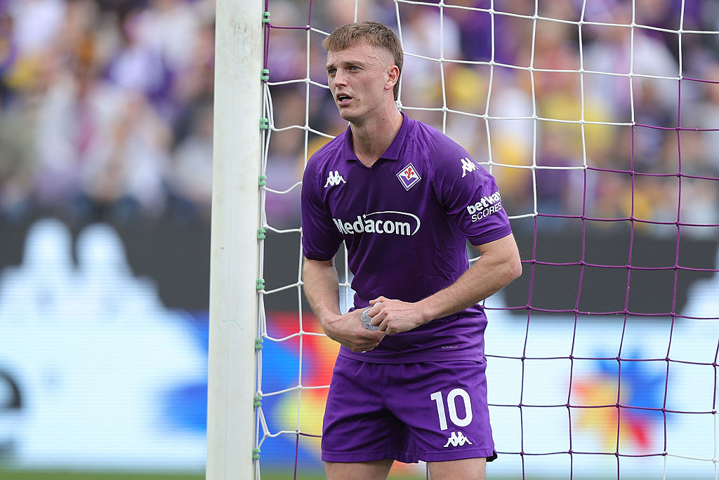 Atalanta punta Gudmundsson: sfida a Gasperini e Italiano