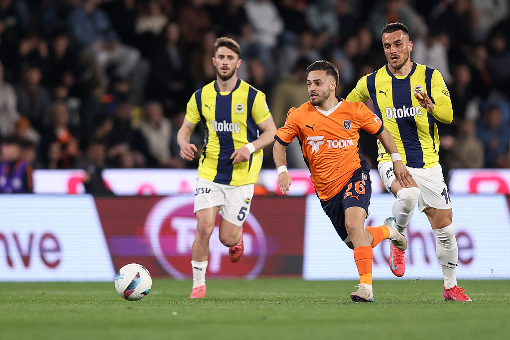 L’Atalanta punta Kostic: rinforzo di esperienza per l’attacco?