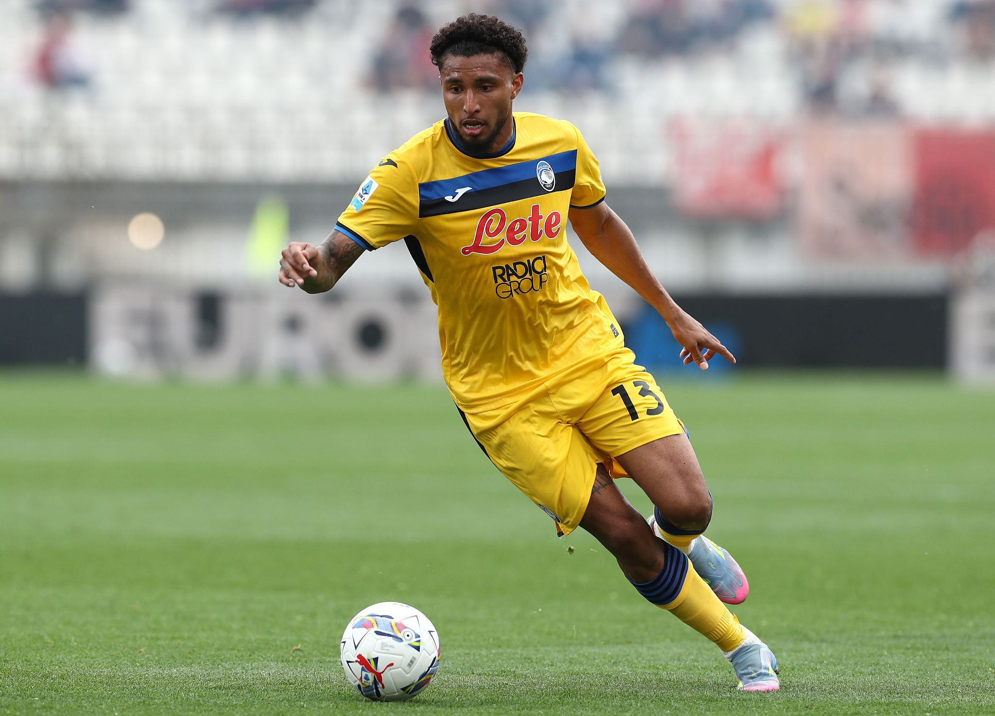 Come cambia il centrocampo con De Roon squalificato: la strategia di Juric per il Como