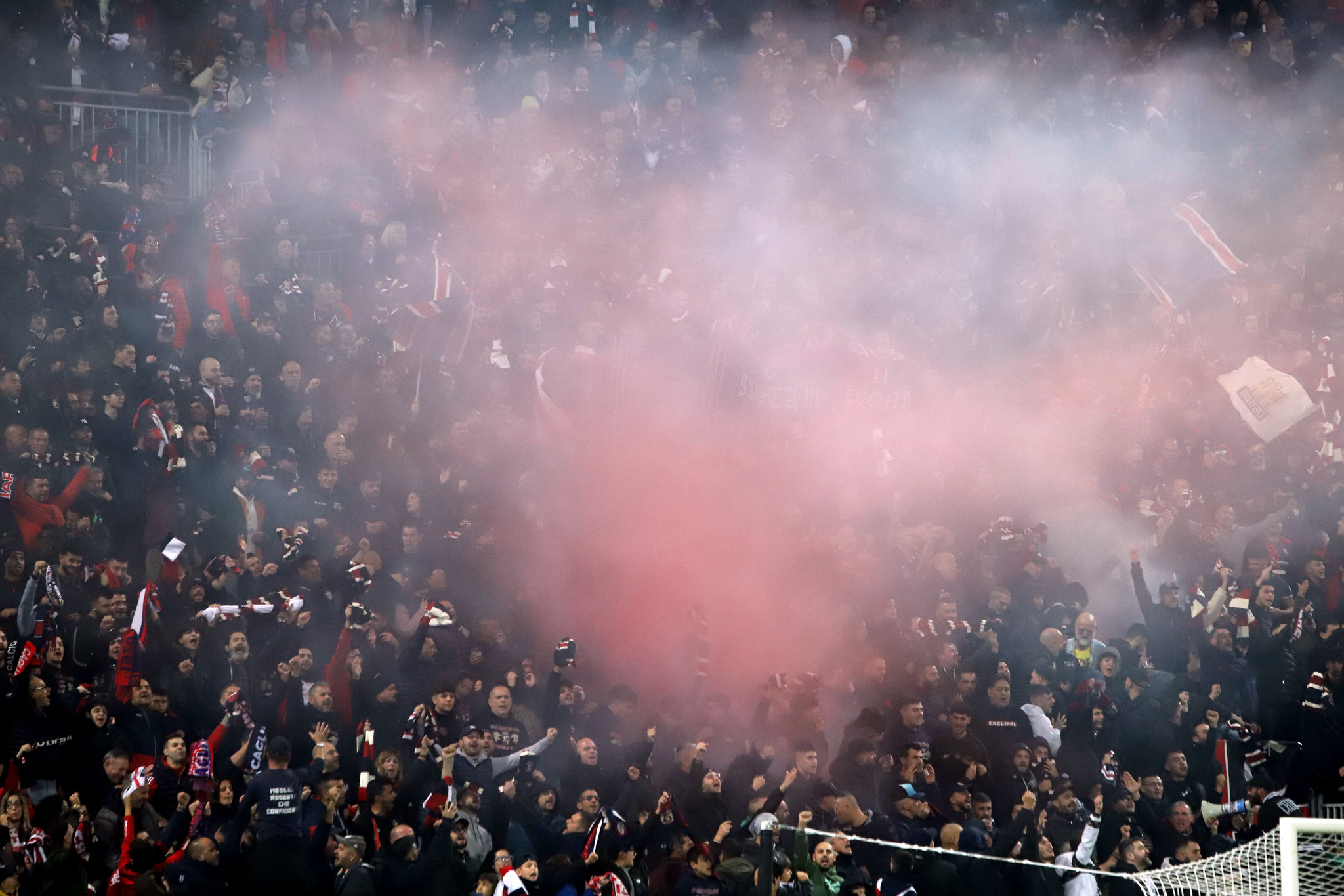 [PED] [Aggiornamento] Cagliari: pisacane rivoluziona il 4-3-1-2 in coppa italia