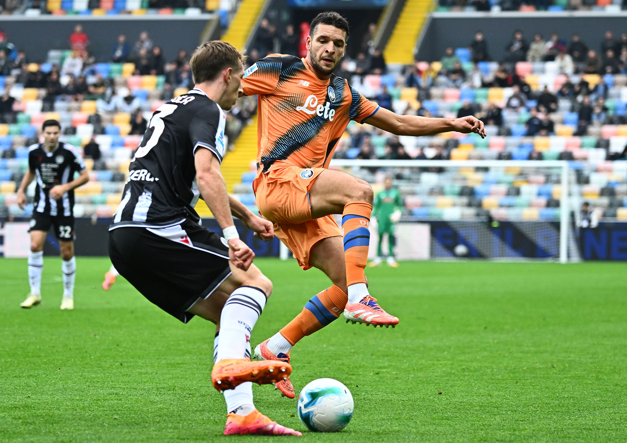 Djimsiti festeggia 300 presenze con l'Atalanta: un traguardo da leader silenzioso