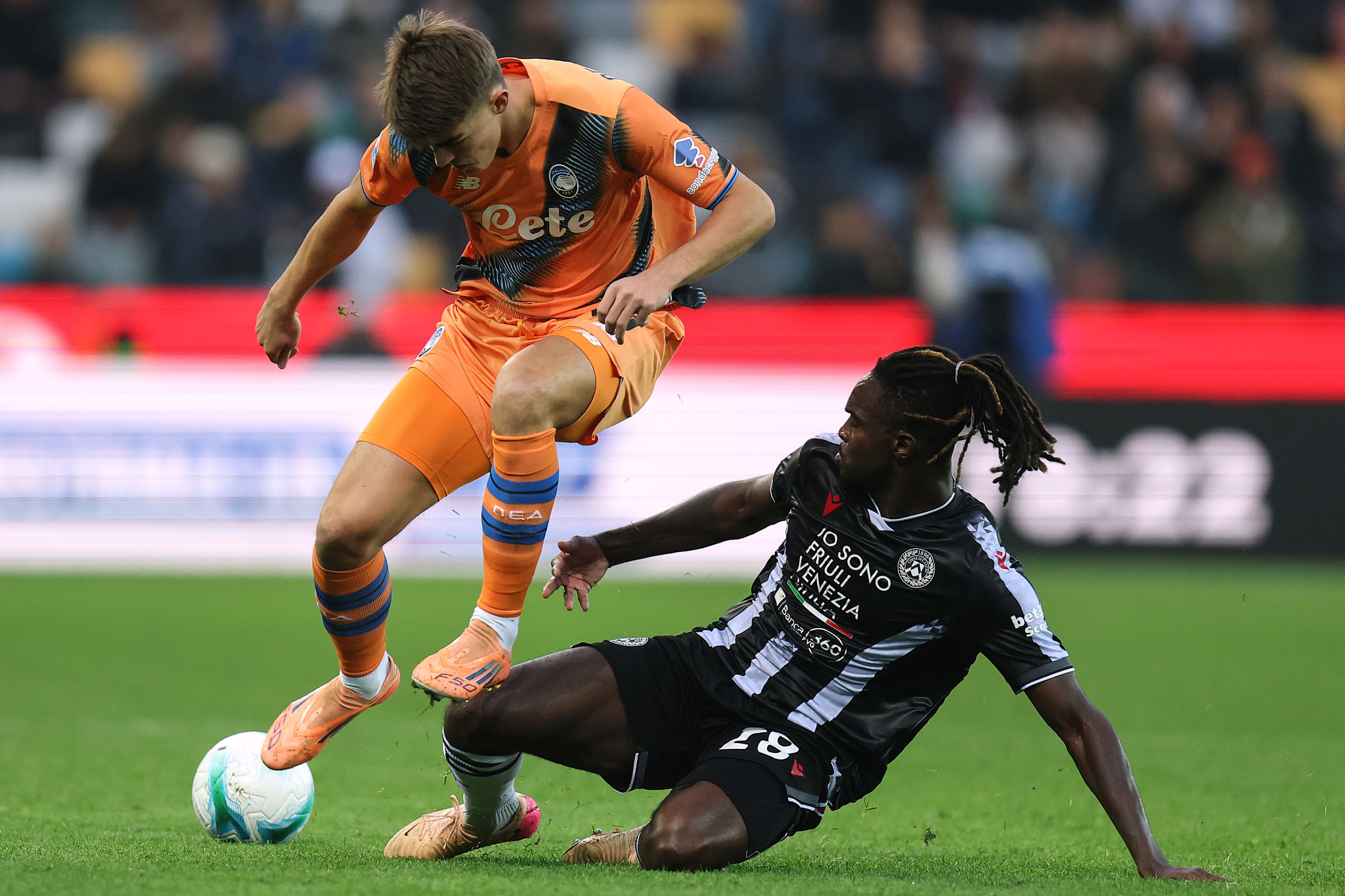 Marsiglia-Atalanta, gli incroci di mercato. Da O'Riley a De Ketelaere, le storie dietro la sfida