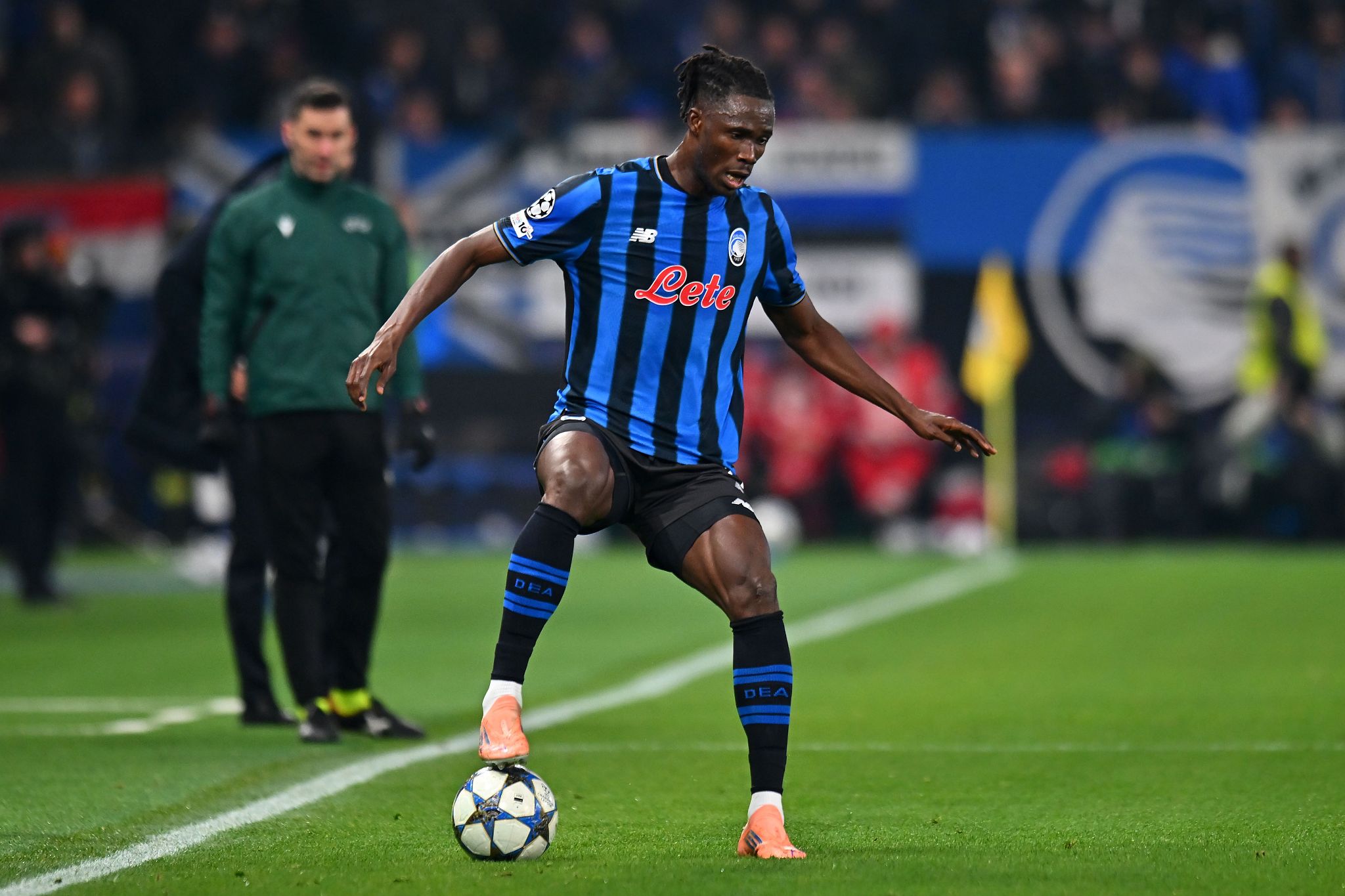 Cagliari, i convocati in vista dell'Atalanta: Mina out