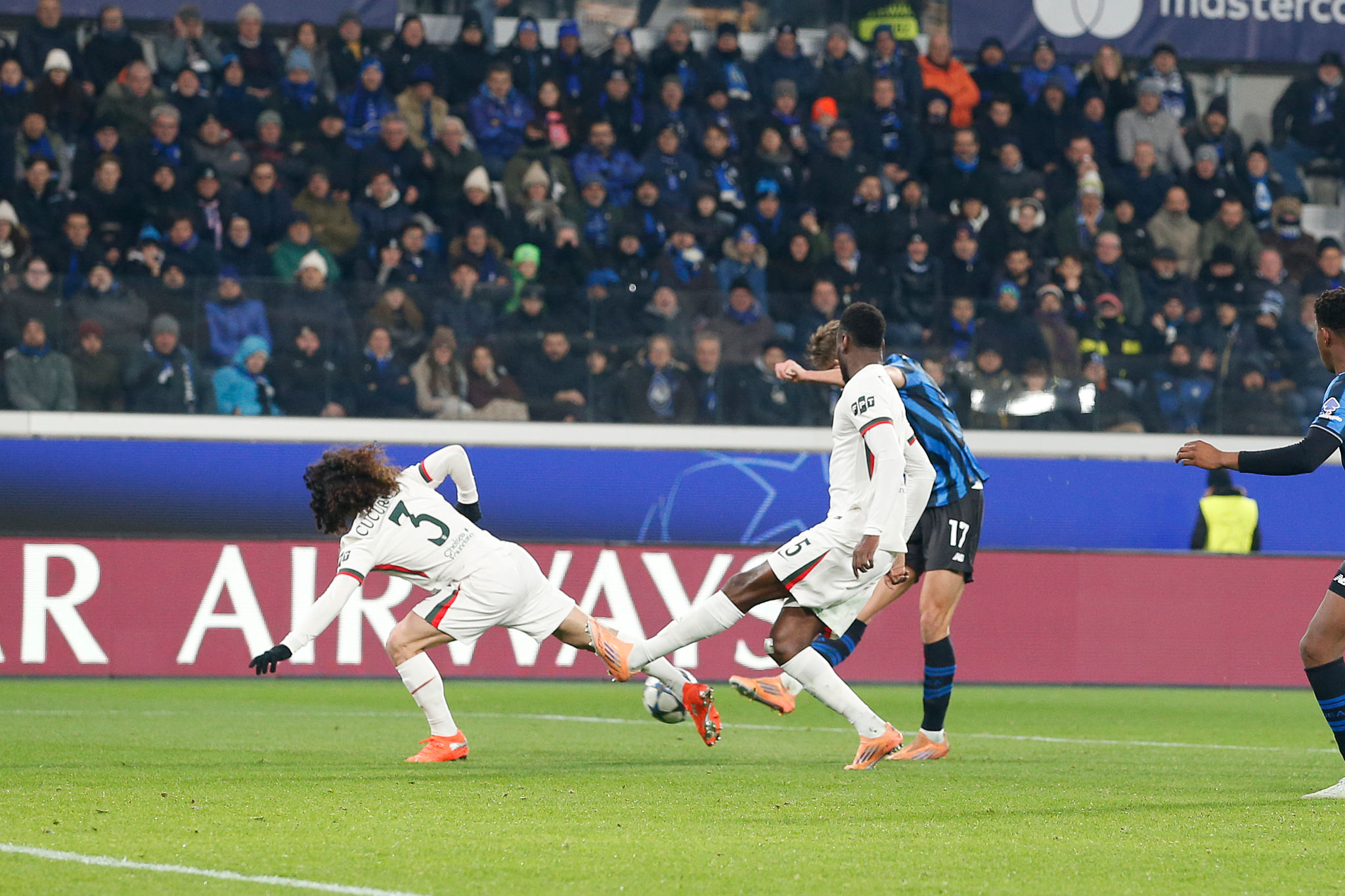 De Ketelaere trascina l’Atalanta: sua la palma di migliore in campo contro il Chelsea