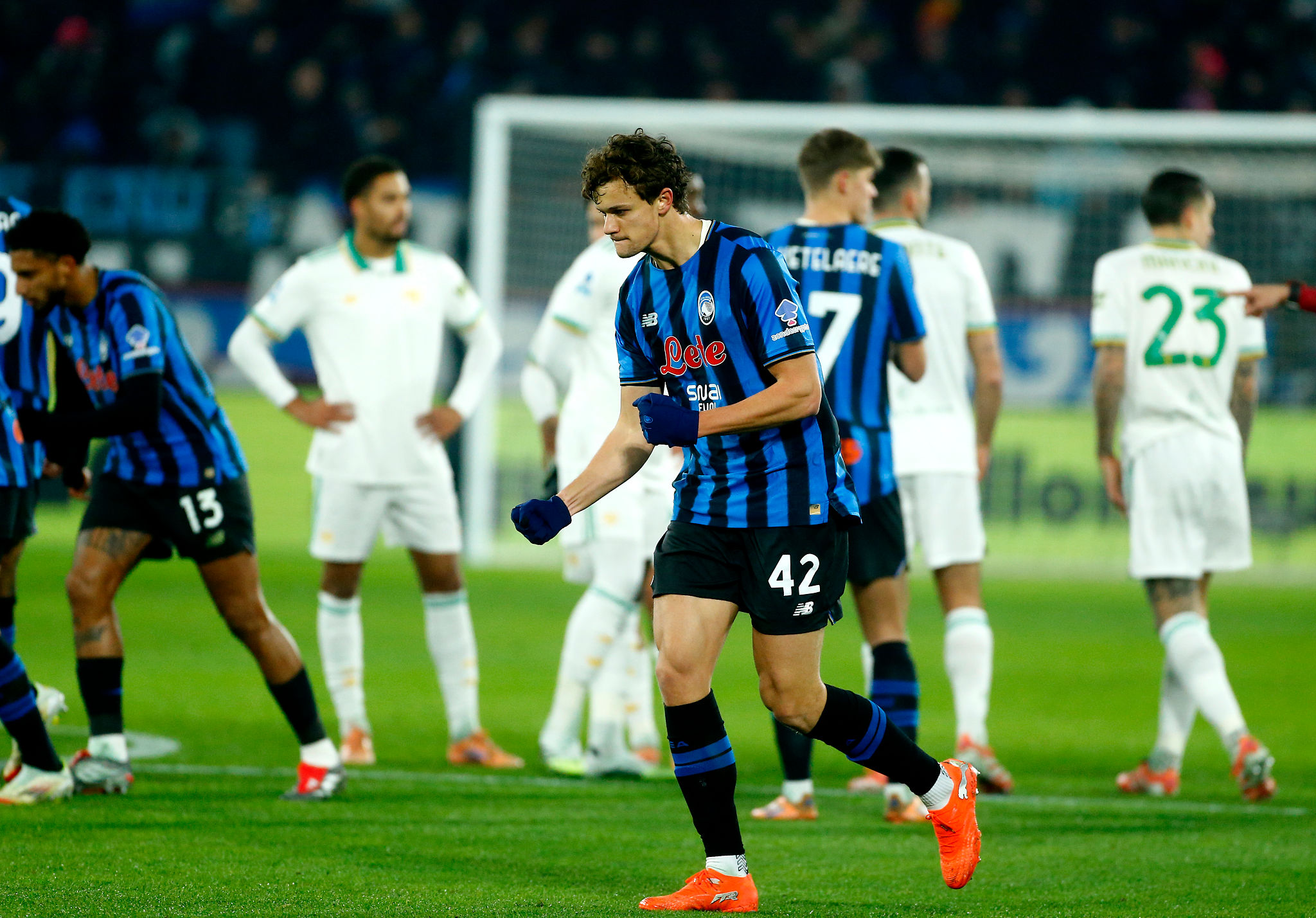 Atalanta-Roma, scintille in tv sul gol di Scalvini: Caressa e Di Canio a confronto