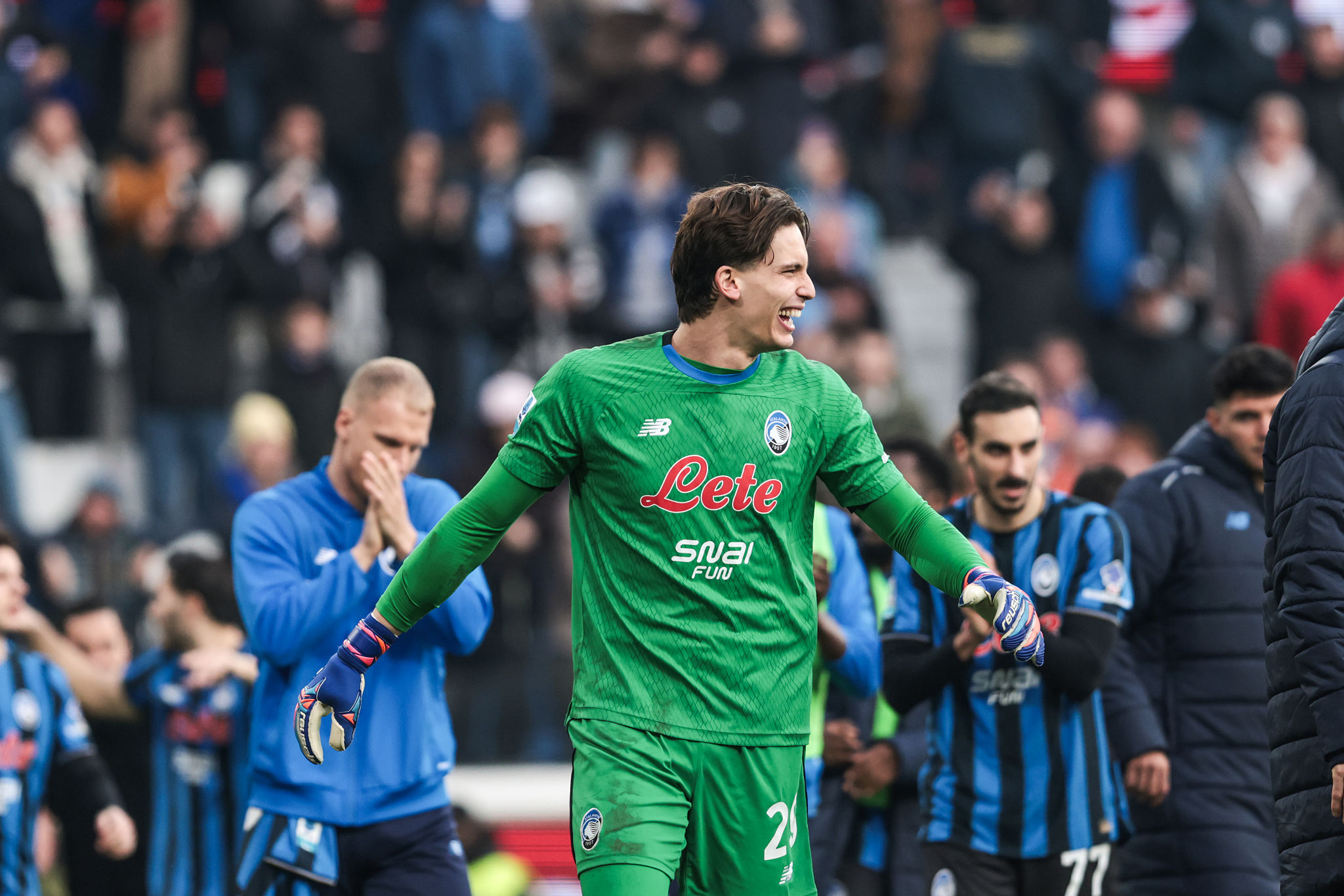 Carnesecchi lancia la sfida al Dortmund: “Il calcio italiano non è inferiore”