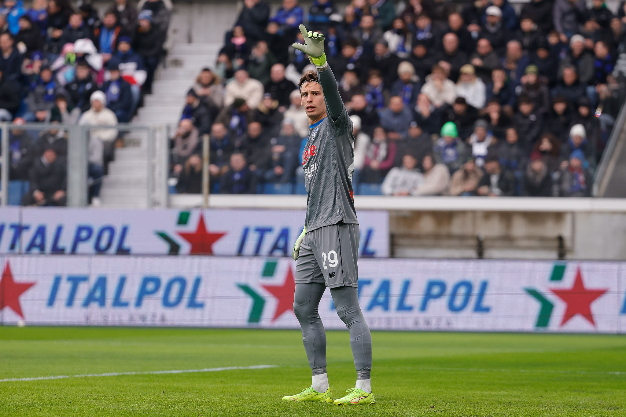 L'Atalanta in dieci resiste a Como: 0-0 con rigore parato