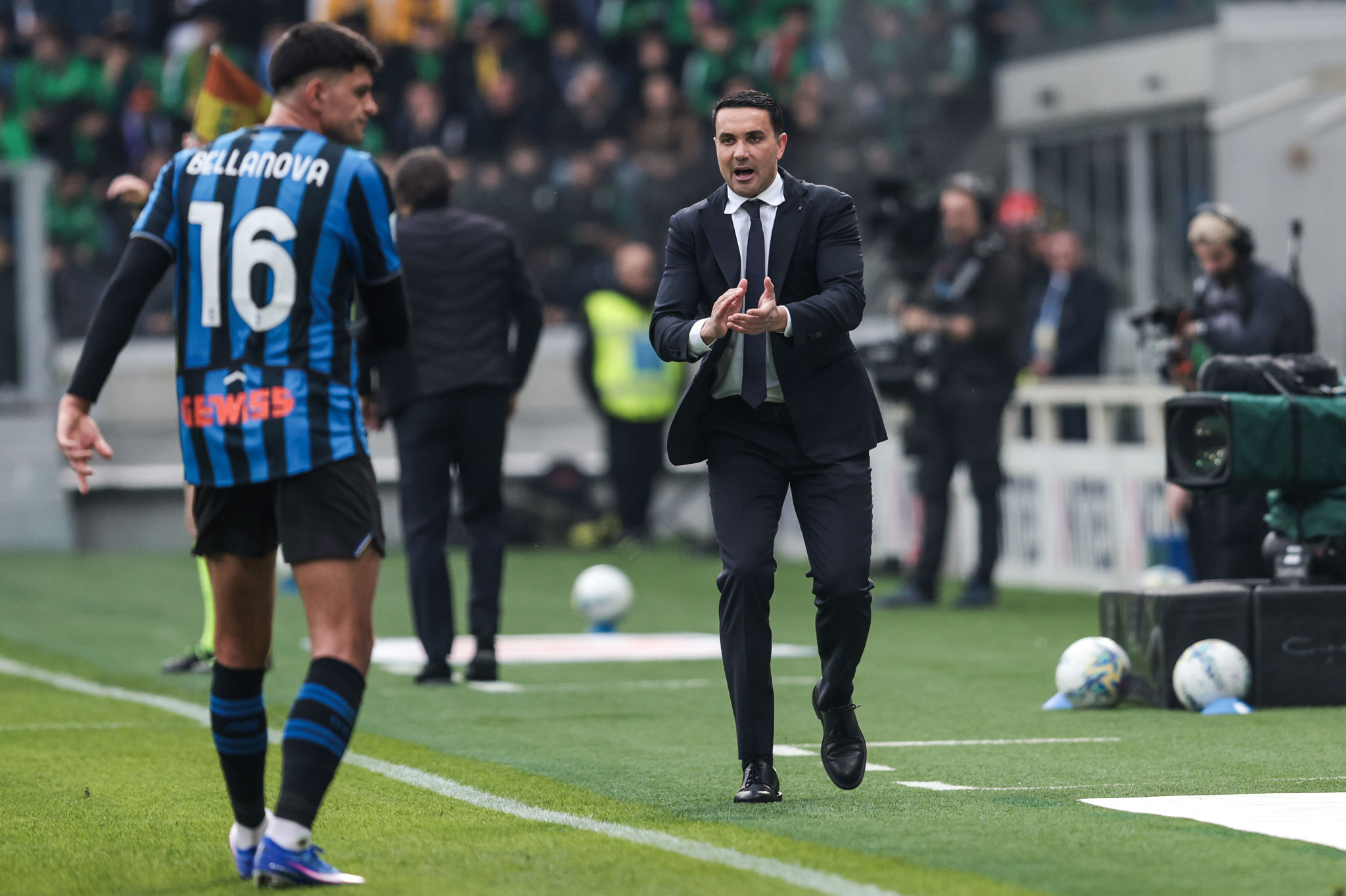 Pasalic e Samardzic di testa, l’Atalanta supera l’emergenza con i gol dei centrocampisti