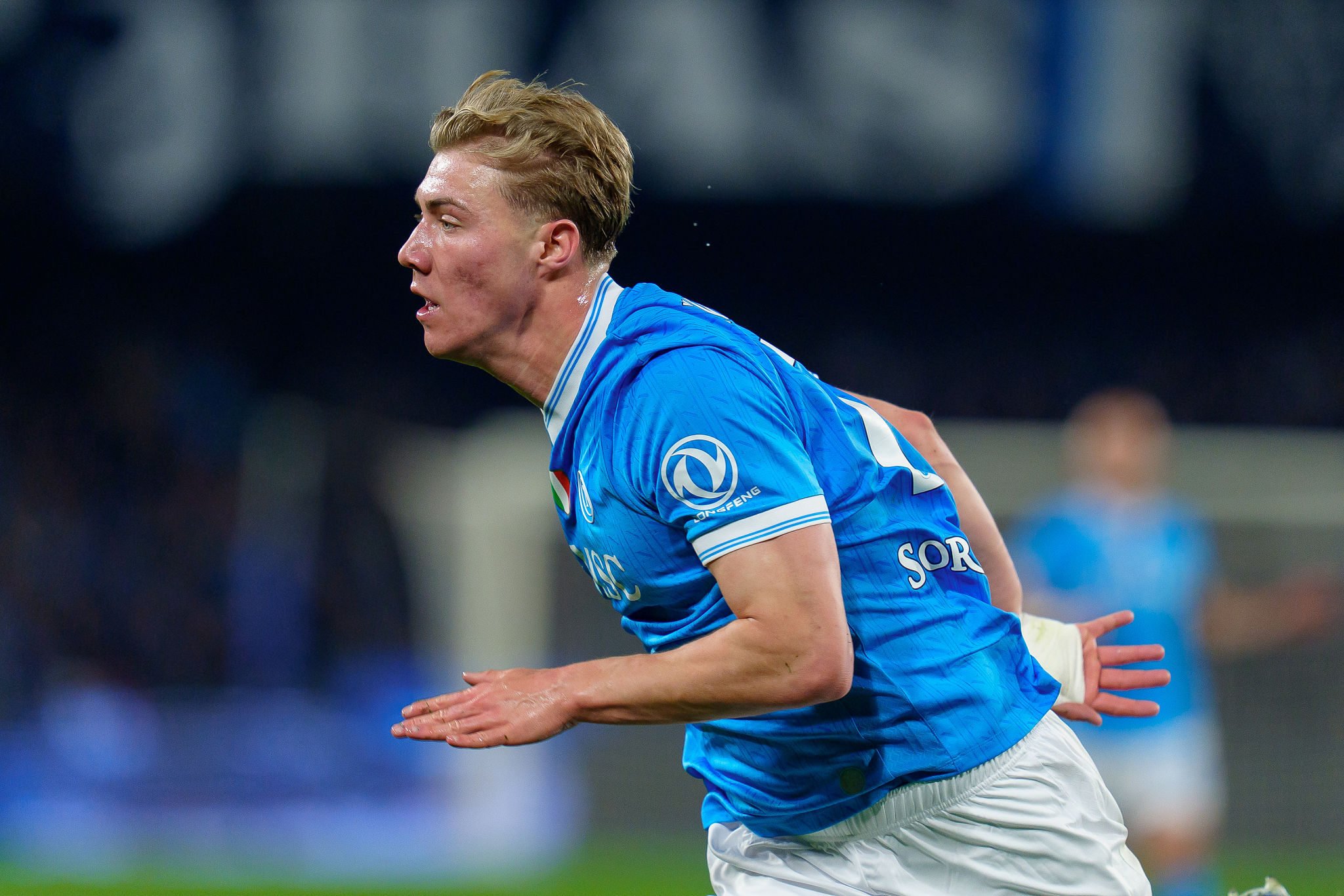 Napoli in lutto a Bergamo: fascia al braccio per il piccolo Domenico