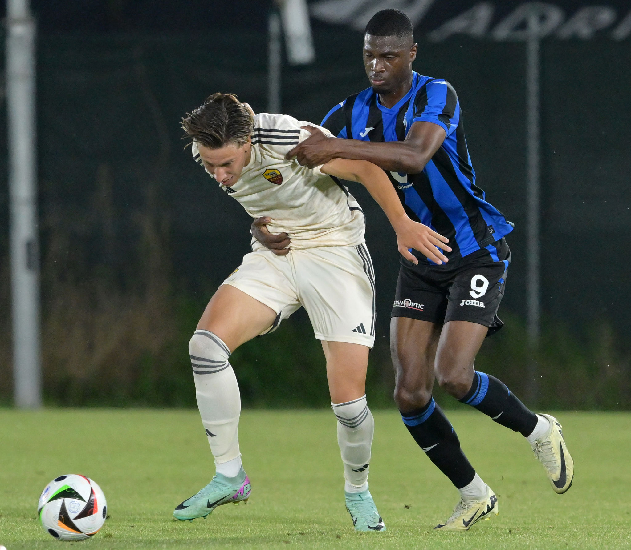 Lecce-Atalanta Primavera finisce 1-1: Camara risponde a Sanchez