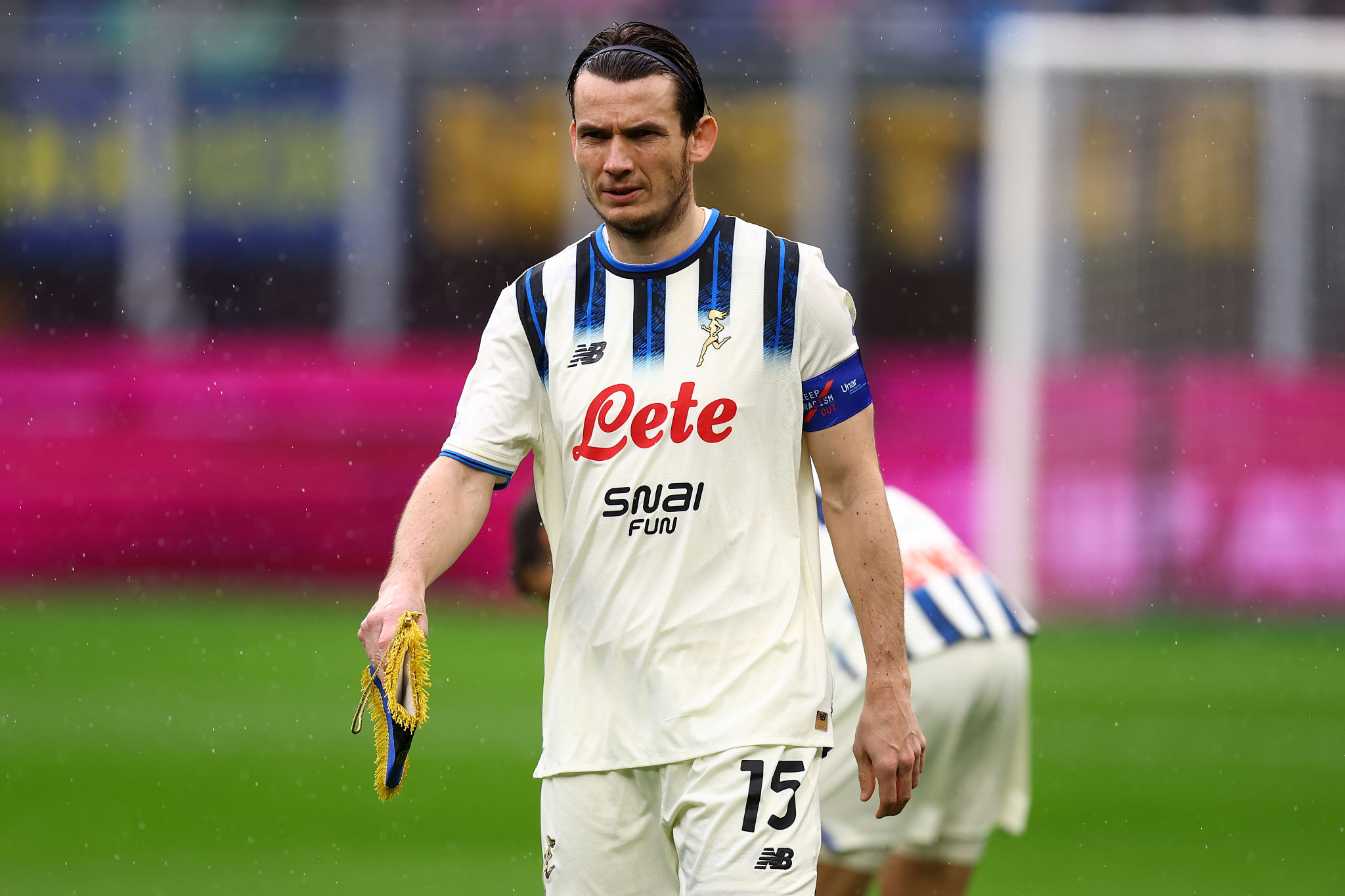 De Roon eguaglia Bellini e indica la via: "Impariamo l'umiltà di Kane, il calcio italiano è statico"