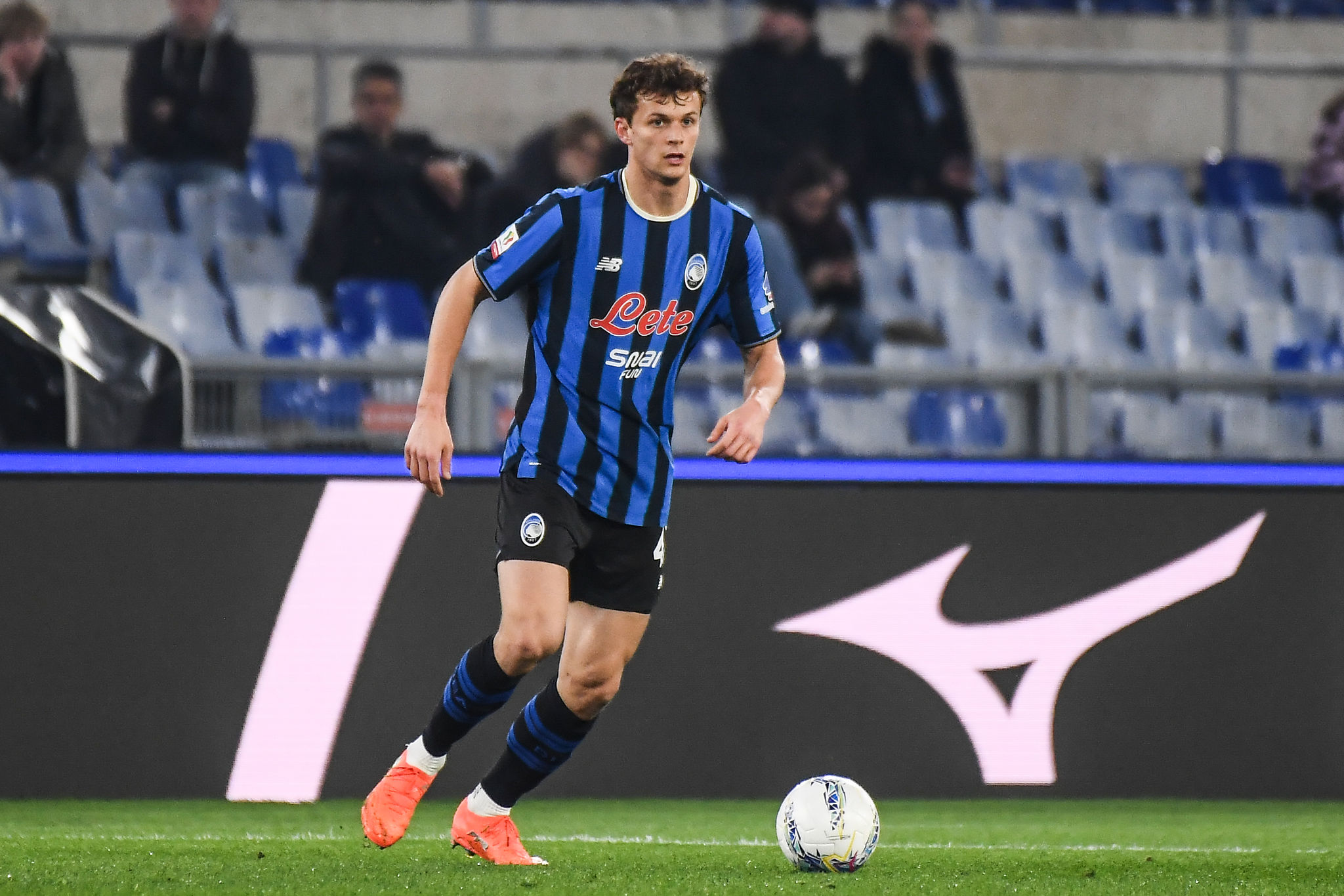 Ansia per Scalvini, il ginocchio preoccupa l'Atalanta in vista del Bayern