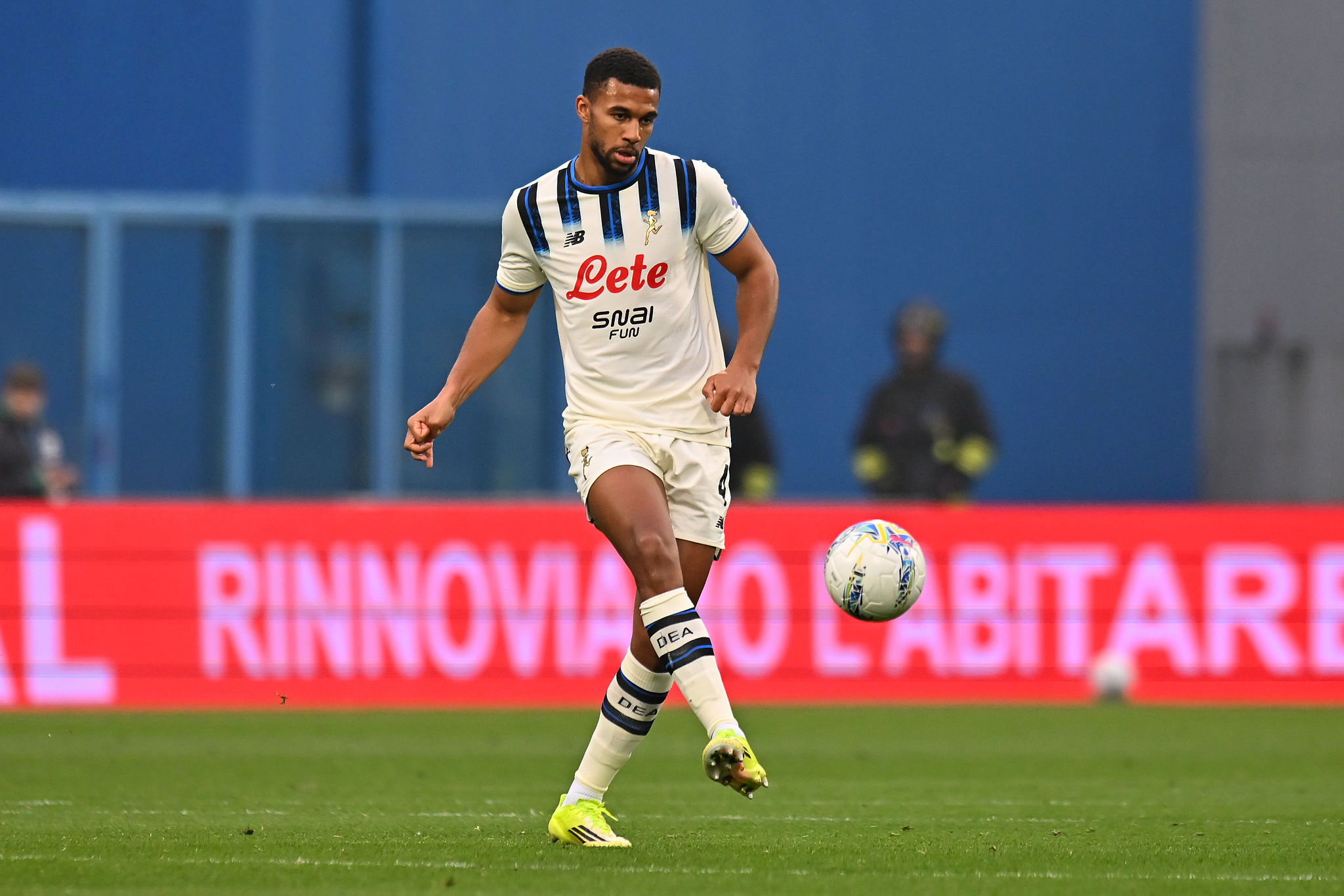 ✗ Cade l'Atalanta, il Sassuolo in dieci vince 2-1