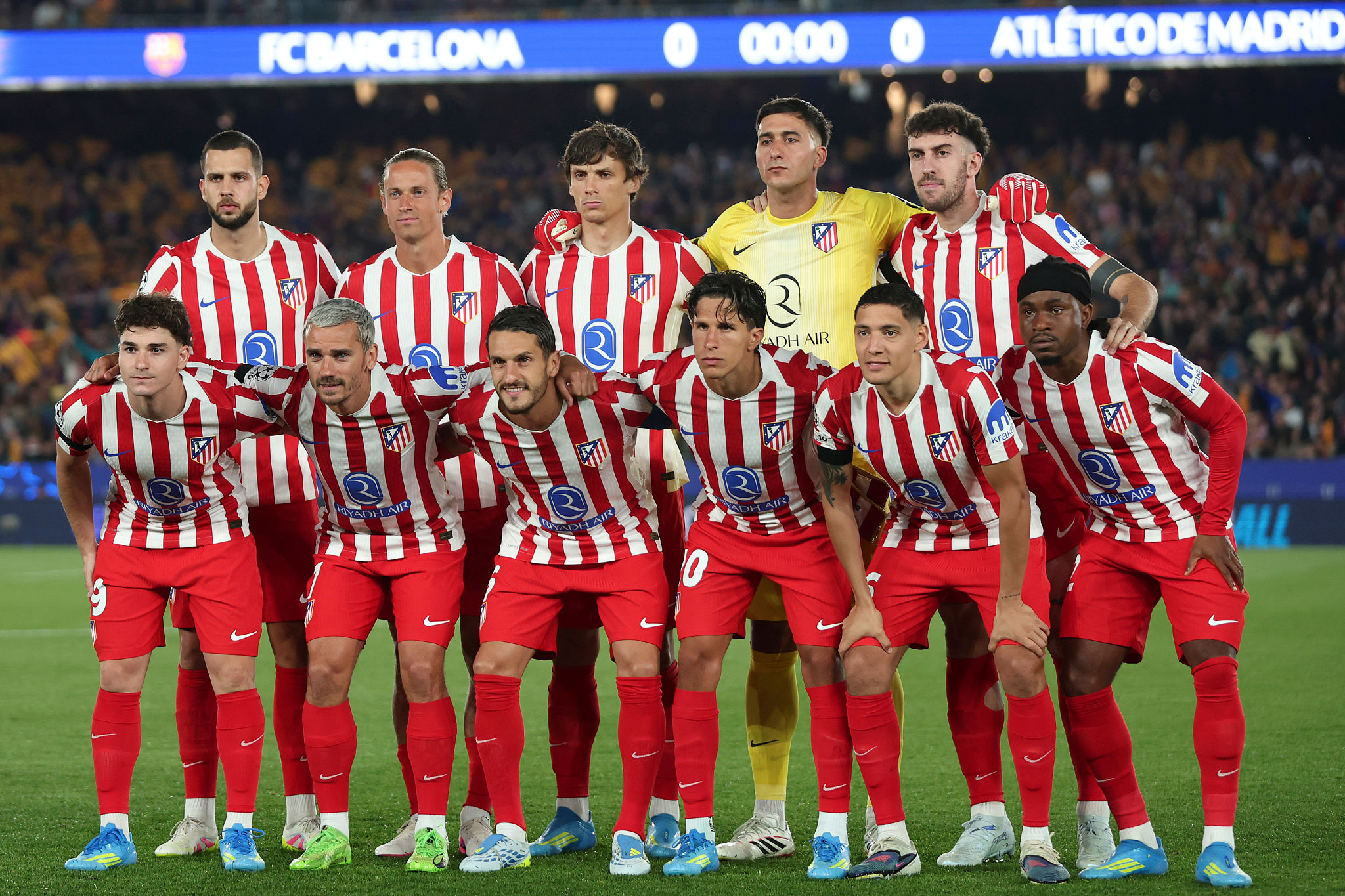 L’eredità dell’Atalanta brilla in Champions: Ruggeri, Musso e Lookman eliminano il Barça