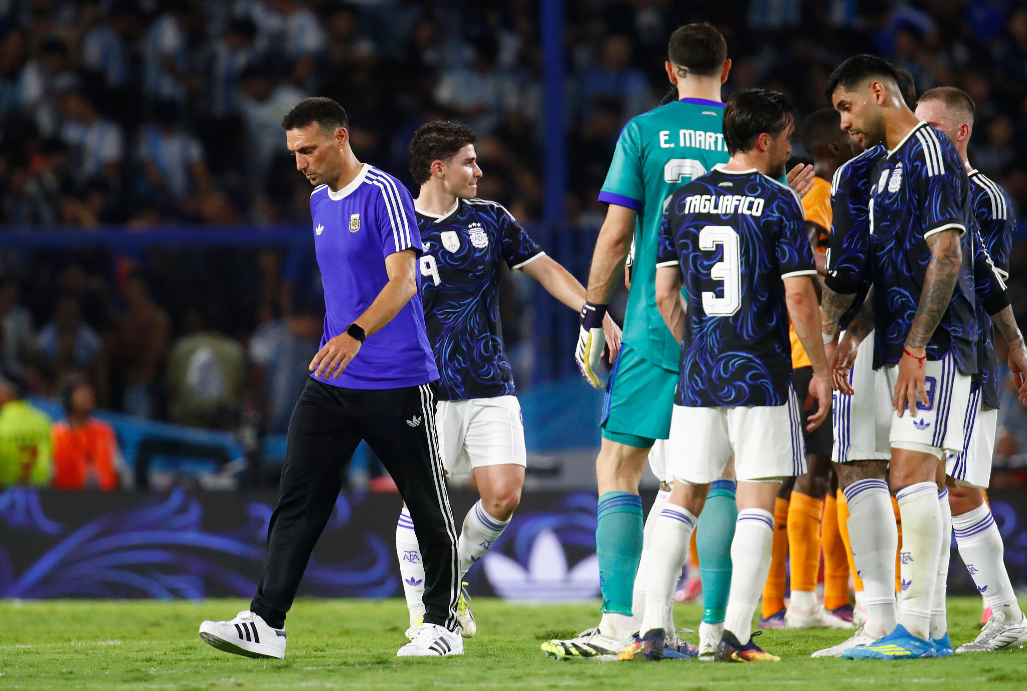 Scaloni non dimentica l’Italia: “Sono triste per la mancata qualificazione”