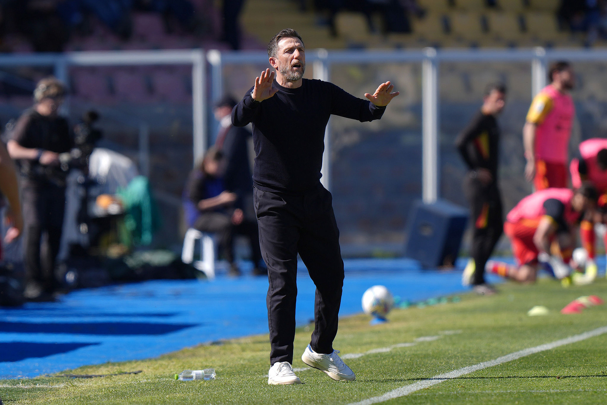 Di Francesco non fa sconti: "L'Atalanta ci ha spaccato in due, non salvo nulla"