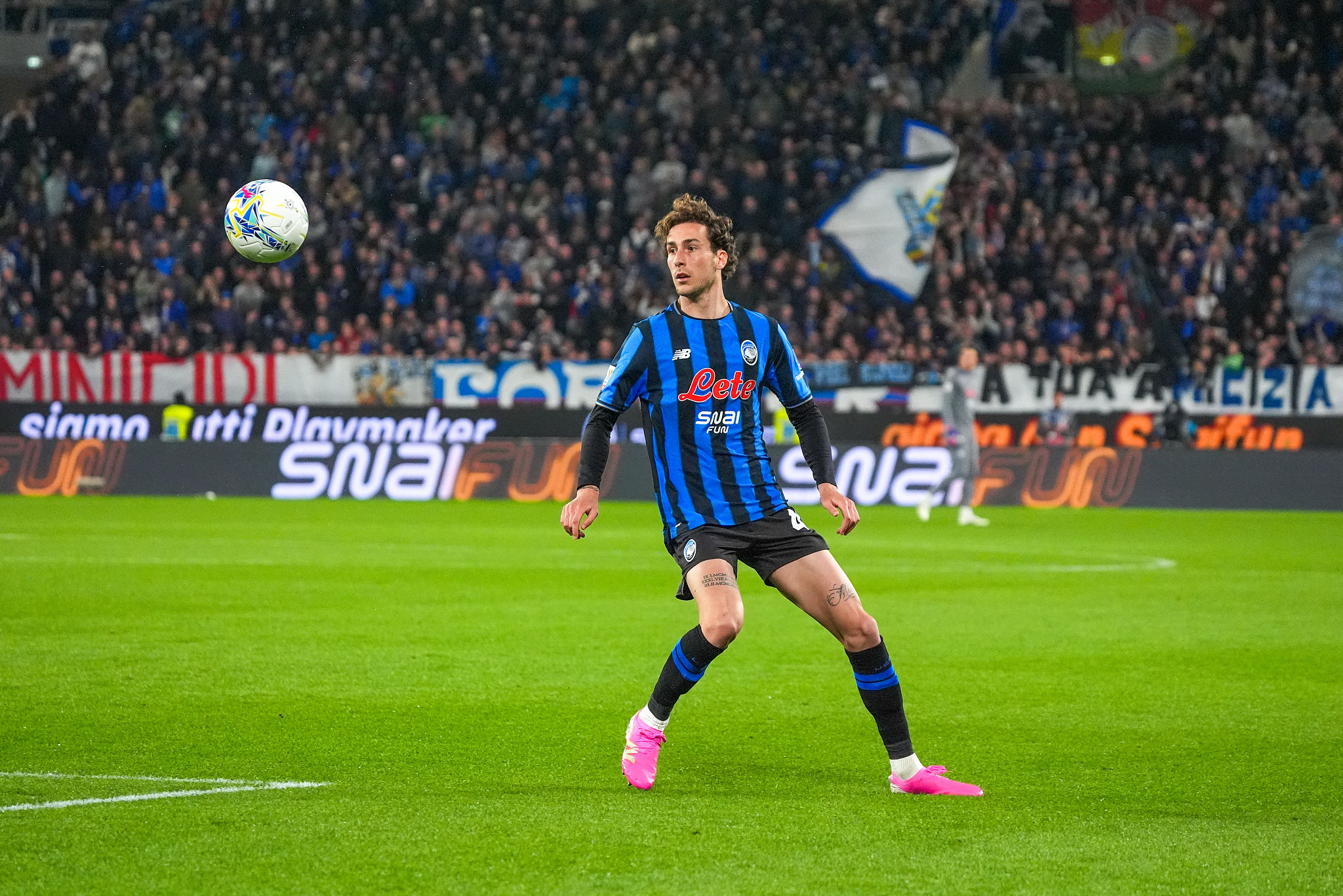 Bernasconi, l'Atalanta chiede 25 milioni: si accende il duello tra Roma e Juventus