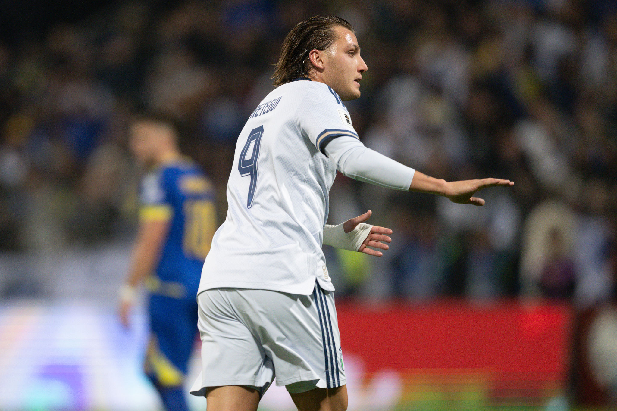 Frattura della tibia per Retegui: stagione finita per l’ex Atalanta