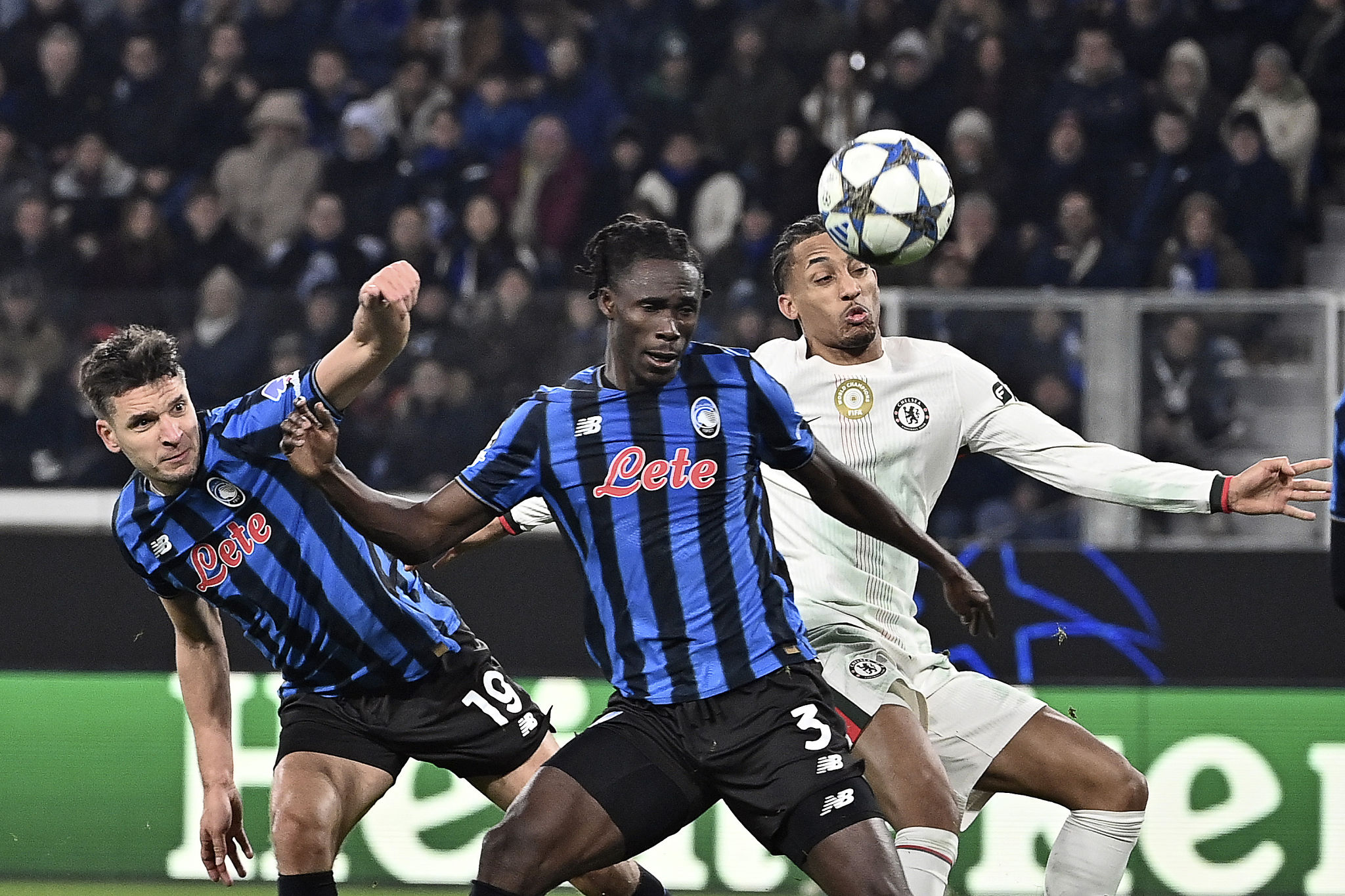 Atalanta, dopo Scalvini si ferma anche Kossounou. Stagione finita per l’ivoriano