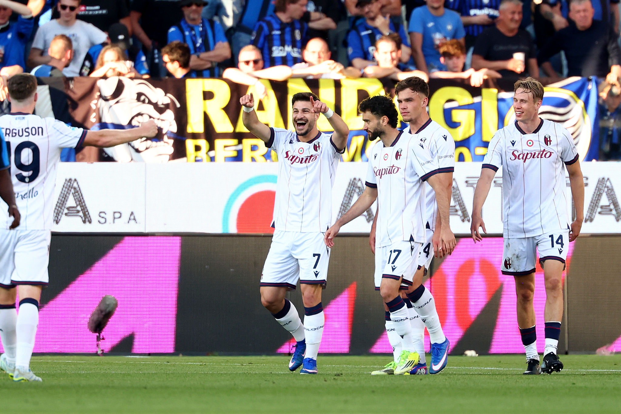 Orsolini beffa l'Atalanta nel finale. Rimandata la qualificazione europea