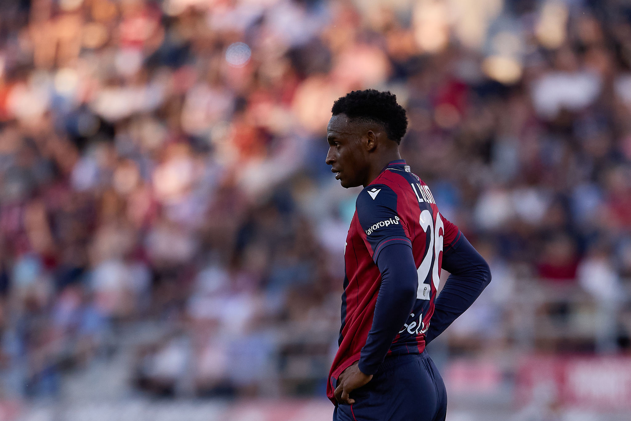 Ammonizione per Lucumí: il difensore del Bologna salterà la sfida con l’Atalanta