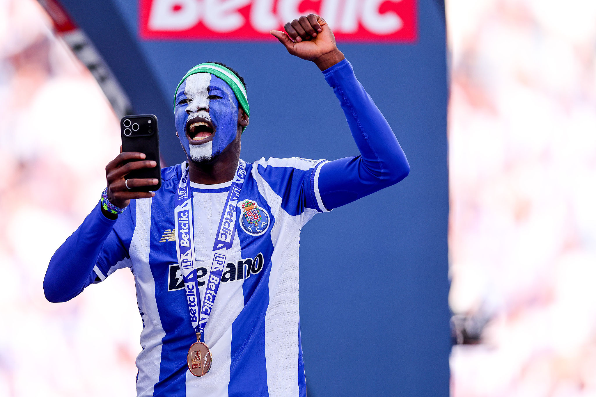 Atalanta: per la fascia sinistra spunta il nome di Zaidu Sanusi del Porto