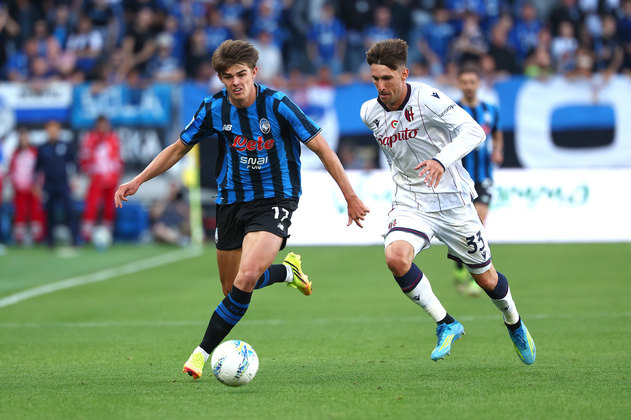 ✗ De Ketelaere nel mirino della Premier, l'Atalanta fissa il prezzo a 50 milioni