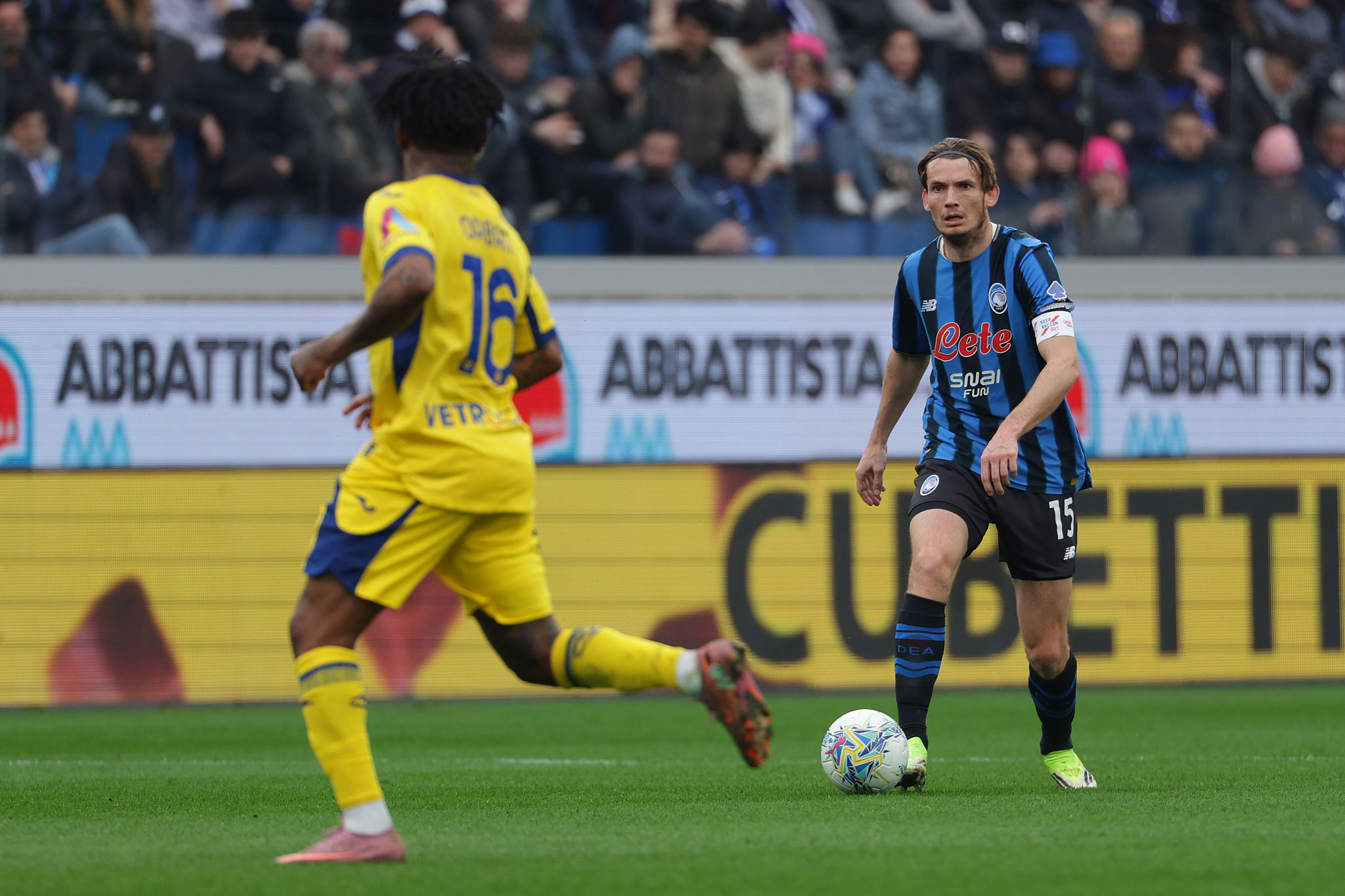 De Roon vince il Goal of the Season: il suo tiro da fuori area è il più bello del 2025/26