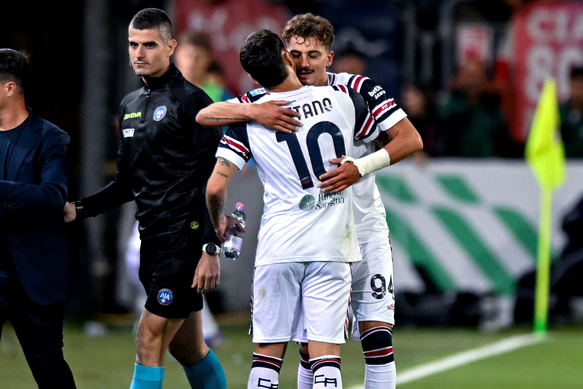 Esposito e il Cagliari non trovano l'intesa, l'Atalanta monitora l'attaccante