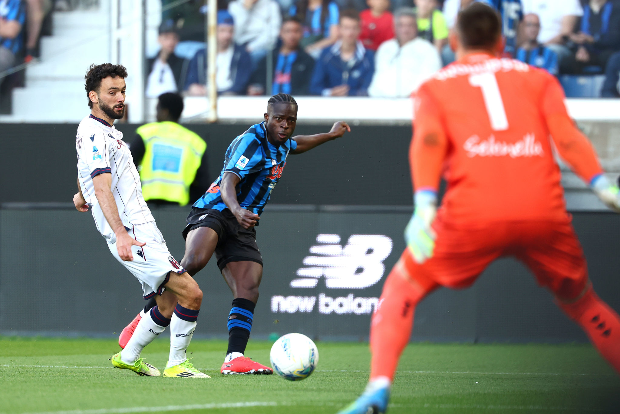 Stop per Kamaldeen Sulemana, distorsione al ginocchio nell’amichevole contro lo Schalke 04