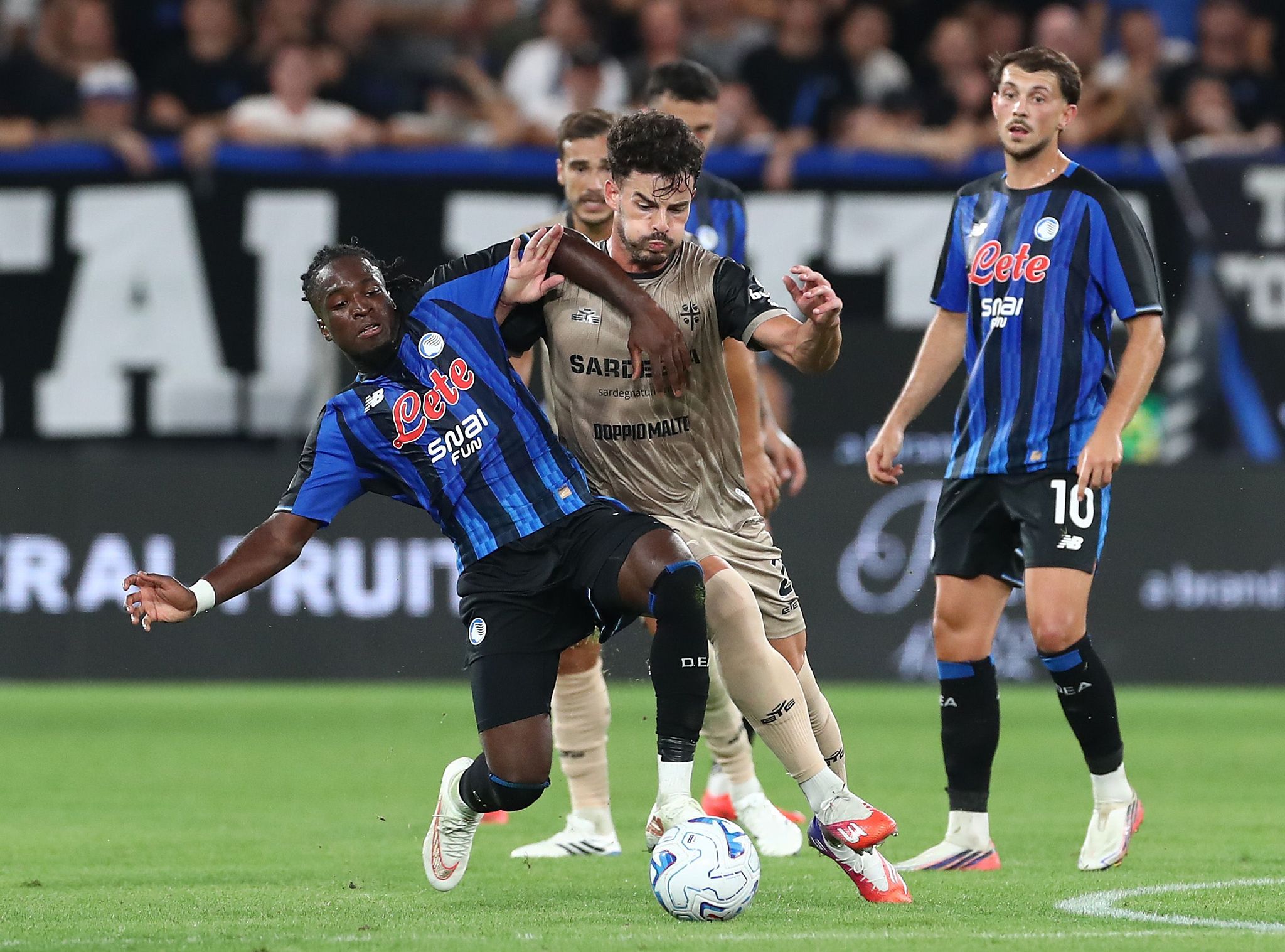 Rowe convince l’Atalanta: dribbling, accelerazione e segnali incoraggianti per Sarri
